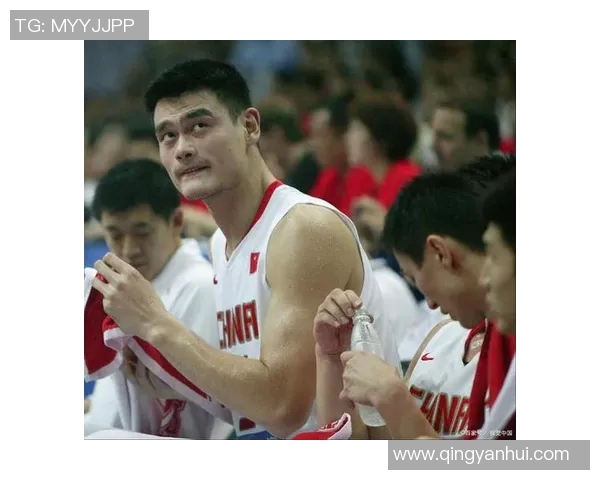 姚明在中锋历史排名中的地位与影响力分析及其对篮球的贡献