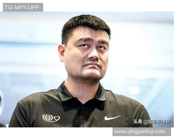 韦伯与姚明的篮球之路：文化背景与职业生涯的深度对比分析